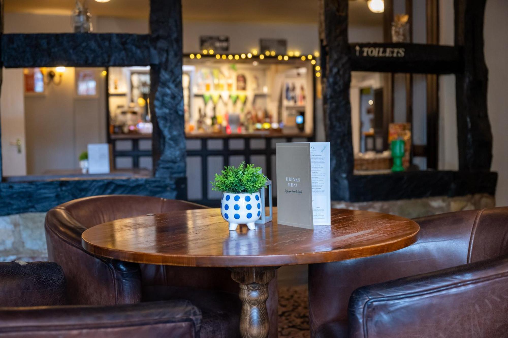 Bell Hotel By Greene King Inns テュークスベリー エクステリア 写真